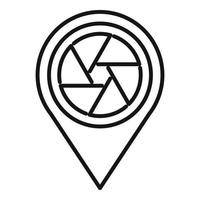 Focus location icon outline vector. Dart meeting vector