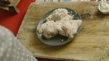 Meat meat in flour with spices. I preparing fried chicken video