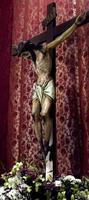 crucifijo con jesus.crucifix en la iglesia. foto