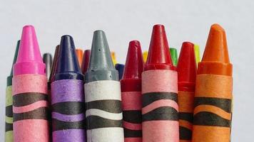 crayones de cera de colores foto