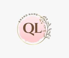 Initial QL feminine logo. Usable for Nature, Salon, Spa, Cosmetic and Beauty Logos. Flat Vector Logo Design Template Element.