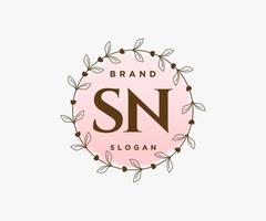 logotipo femenino inicial sn. utilizable para logotipos de naturaleza, salón, spa, cosmética y belleza. elemento de plantilla de diseño de logotipo de vector plano.