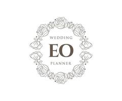 colección de logotipos de monograma de boda con letras iniciales de eo, plantillas florales y minimalistas modernas dibujadas a mano para tarjetas de invitación, guardar la fecha, identidad elegante para restaurante, boutique, café en vector