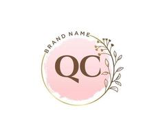 Initial QC feminine logo. Usable for Nature, Salon, Spa, Cosmetic and Beauty Logos. Flat Vector Logo Design Template Element.