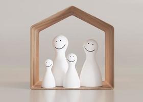 casa de madera y figuras familiares sobre fondo beige. seguro, apoyo a personas sin hogar, concepto de adopción. comprar o construir una casa. nueva propiedad, hipoteca, bienes raíces. casa en venta representación 3d foto