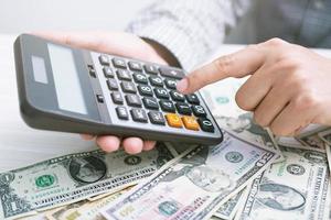 calculate the numbers expenses accounting money income and expenses photo
