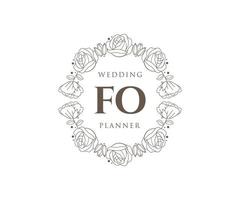 colección de logotipos de monogramas de boda con letras iniciales fo, plantillas florales y minimalistas modernas dibujadas a mano para tarjetas de invitación, guardar la fecha, identidad elegante para restaurante, boutique, café en vector