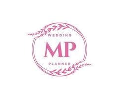 colección de logotipos de monogramas de boda con letras iniciales de mp, plantillas florales y minimalistas modernas dibujadas a mano para tarjetas de invitación, guardar la fecha, identidad elegante para restaurante, boutique, café en vector