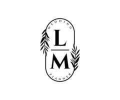 Colección de logotipos de monograma de boda con letras iniciales de lm, plantillas florales y minimalistas modernas dibujadas a mano para tarjetas de invitación, guardar la fecha, identidad elegante para restaurante, boutique, café en vector