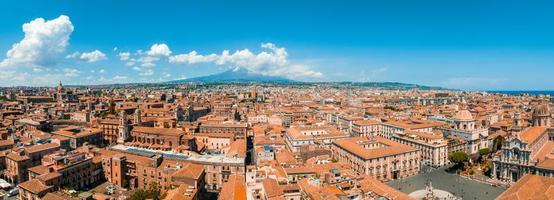 vista panorámica aérea del puerto de trapani, sicilia, italia. foto