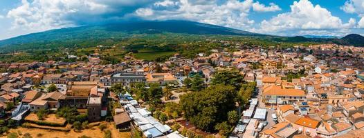 vista panorámica aérea del puerto de trapani, sicilia, italia. foto