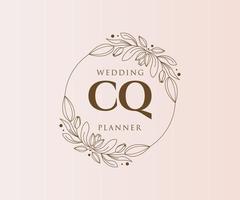 colección de logotipos de monograma de boda con letras iniciales cq, plantillas florales y minimalistas modernas dibujadas a mano para tarjetas de invitación, guardar la fecha, identidad elegante para restaurante, boutique, café en vector