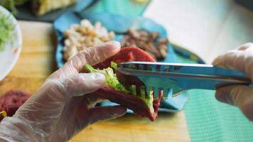 Mexican Flag TACOS. It forms the shape of the Mexican flag on a flat vessel video