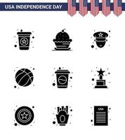 paquete de 9 signos de glifos sólidos de celebración del día de la independencia de EE. UU. Y símbolos del 4 de julio, como botella de bebida, hombre, bola de EE. UU., Elementos de diseño vectorial editables del día de EE. UU. vector