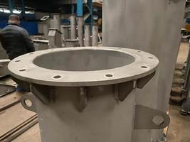 Steel rollers are blanks produced on a lathe from steel and cast iron. Many of the same parts fit into the factory floor. Expect further processing photo