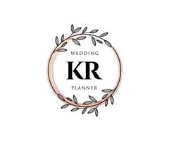 colección de logotipos de monograma de boda con letras iniciales kr, plantillas florales y minimalistas modernas dibujadas a mano para tarjetas de invitación, guardar la fecha, identidad elegante para restaurante, boutique, café en vector