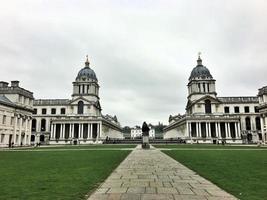 una vista de greenwich foto