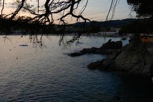 camino de ronda, un camino paralelo a la costa brava catalana, ubicado en el mar mediterráneo en el norte de cataluña, españa. foto