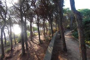 camino de ronda, un camino paralelo a la costa brava catalana, ubicado en el mar mediterráneo en el norte de cataluña, españa. foto