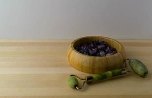 Jade roller with amethyst stones photo