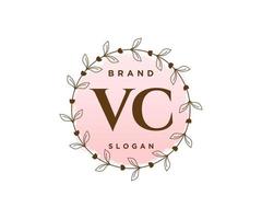 logotipo femenino vc inicial. utilizable para logotipos de naturaleza, salón, spa, cosmética y belleza. elemento de plantilla de diseño de logotipo de vector plano.