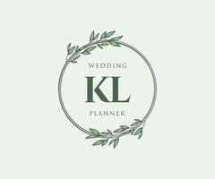 colección de logotipos de monograma de boda con letras iniciales kl, plantillas florales y minimalistas modernas dibujadas a mano para tarjetas de invitación, guardar la fecha, identidad elegante para restaurante, boutique, café en vector