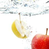 apple in water photo