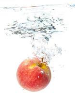 apple in water photo