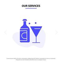 nuestros servicios copa de vino botella pascua glifo sólido icono plantilla de tarjeta web vector