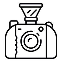 Underwater camera icon, outline style vector