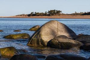 paisajes primaverales en la isla de hiiumaa foto