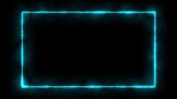 un cadre rectangulaire de couleur bleue brûlant dans la nébuleuse sur fond noir video