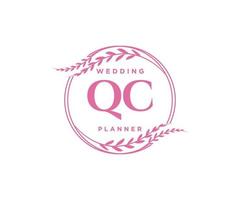 colección de logotipos de monogramas de boda con letras iniciales qc, plantillas florales y minimalistas modernas dibujadas a mano para tarjetas de invitación, guardar la fecha, identidad elegante para restaurante, boutique, café en vector