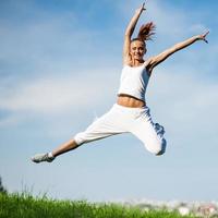 mujer haciendo fitness foto