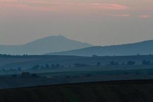 paisaje otoñal en los campos de moravia foto