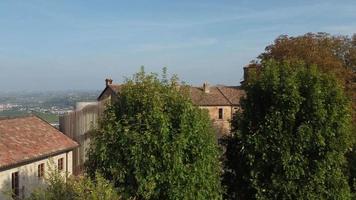 roddi aereo Visualizza nel langhe, Piemonte video