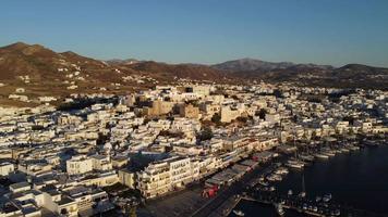 naxos koor antenne visie, cycladen eiland in Egeïsch zee, Griekenland video