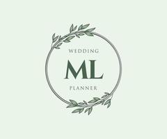 colección de logotipos de monogramas de boda con letras iniciales ml, plantillas florales y minimalistas modernas dibujadas a mano para tarjetas de invitación, guardar la fecha, identidad elegante para restaurante, boutique, café en vectores