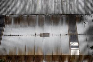 pared de edificio oxidado sucio foto