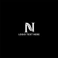 logotipo de letra n pluma, logotipo de pluma, logotipo de pluma creativa, logotipo de letra n, logotipo de notario vector