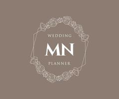 colección de logotipos de monogramas de boda con letras iniciales mn, plantillas florales y minimalistas modernas dibujadas a mano para tarjetas de invitación, guardar la fecha, identidad elegante para restaurante, boutique, café en vectores