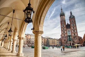 S t. iglesia basílica de maría en cracovia, polonia foto