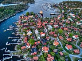 vista aérea de sandhamn en el archipiélago de estocolmo foto