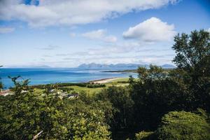 vistas desde el senderismo matmora en las islas lofoten en noruega foto