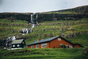 vistas alrededor de saksun en streymoy, islas feroe foto