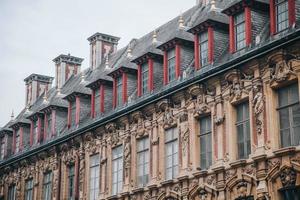 vistas a la calle de la ciudad de lille, francia foto