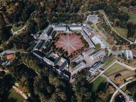 ciudadela de lille por drone en lille, francia foto