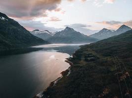 vistas de las islas lofoten en noruega foto