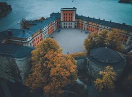 castillo de vaxholm por drone en vaxholm, suecia foto