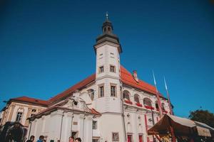 vista del castillo de maribor en maribor, eslovenia foto